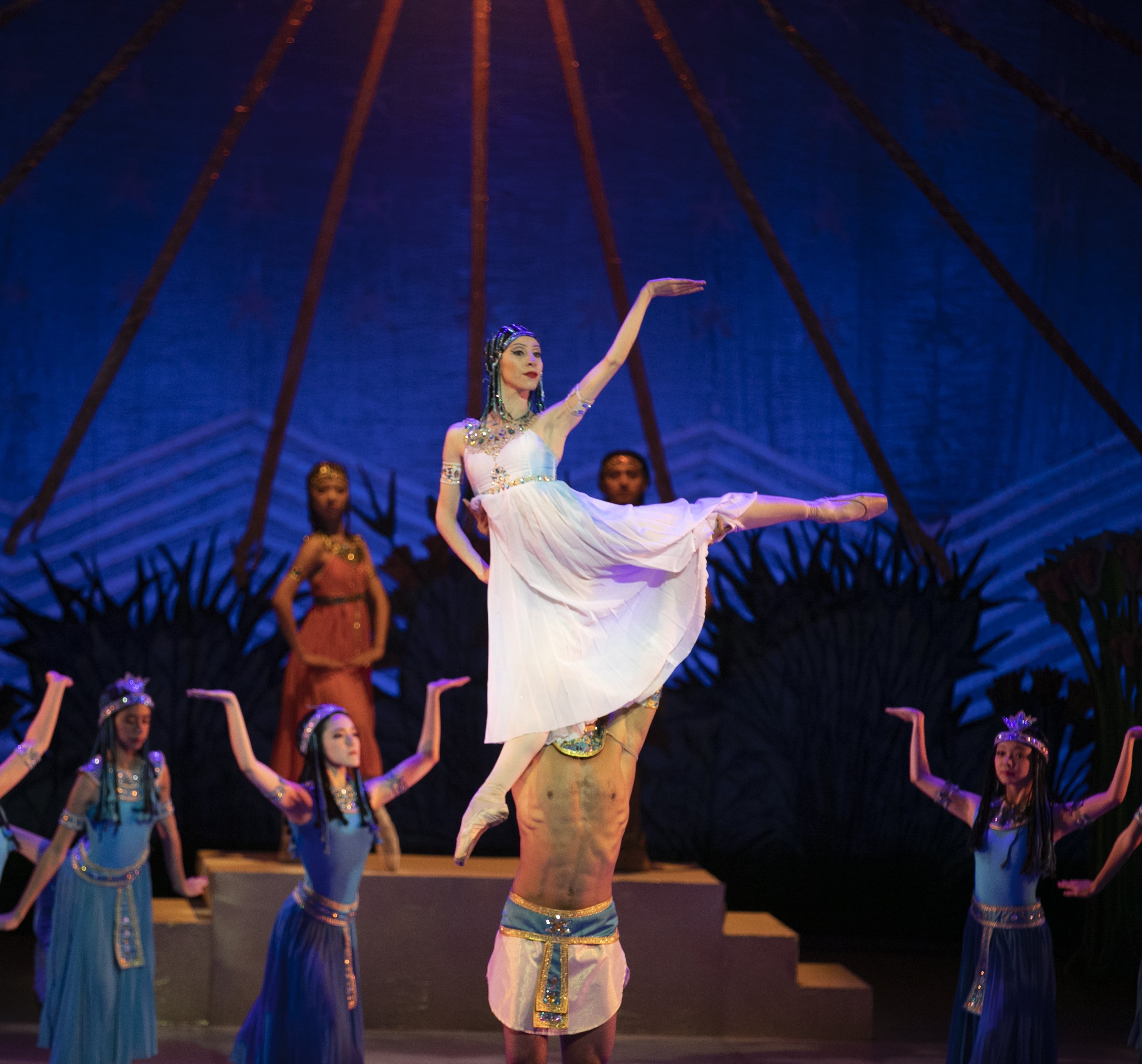 Մարիամ Կարապետյան-բալետի պարուհի